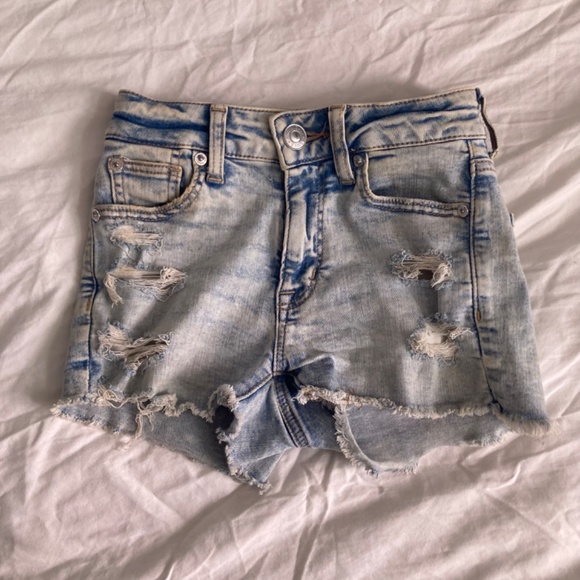Mini Jean Shorts - Picture 4 of 8